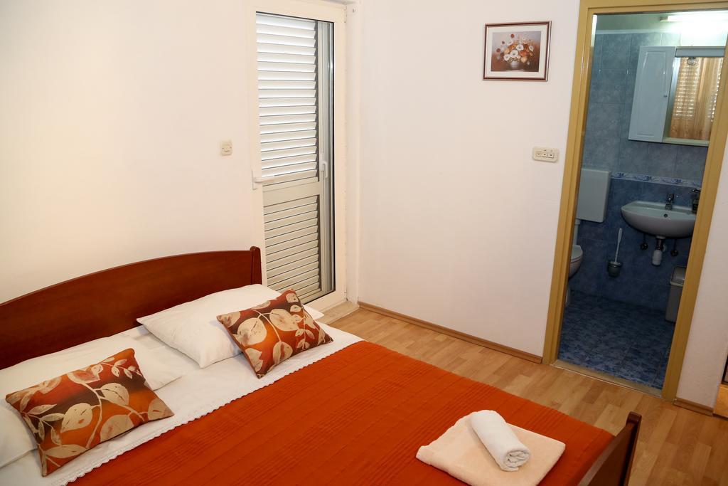 Apartments Dragica Milna  Luaran gambar