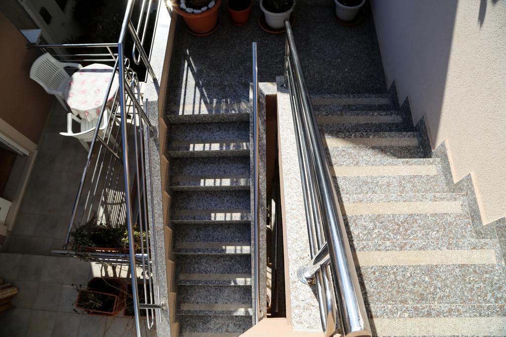 Apartments Dragica Milna  Luaran gambar